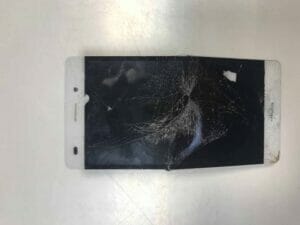 Odzyskiwanie danych ze złamanego telefonu